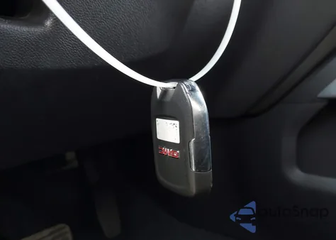 2021 GMC Sierra 1500 4Wd Short Box At4 z USA, uszkodzony, nr VIN 3GTP9EEL9MG199586